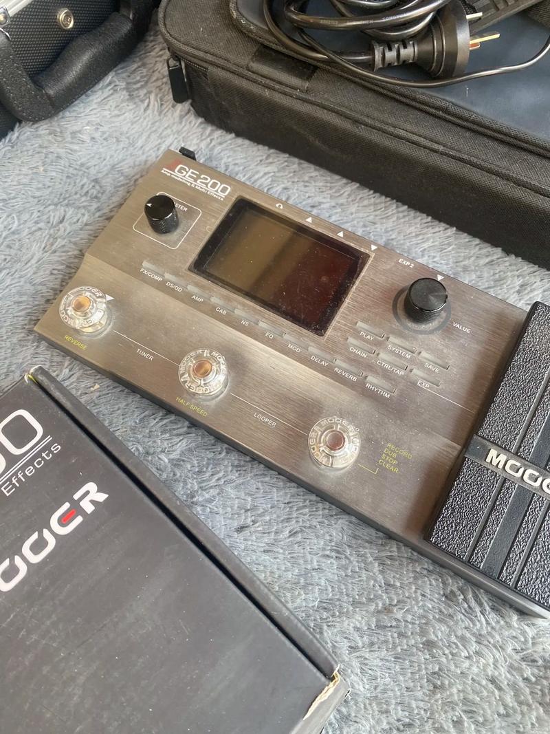 吉他手的终极秘密武器!这 5 个效果器让你的音色开挂!