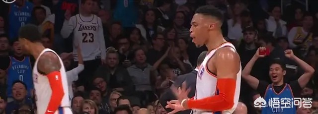 吉他与时尚:这些明星的吉他造型,你敢模仿吗? 吉他与时尚:这些明星的吉他造型,你敢模仿吗?